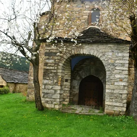 Albergue De Acumuer
